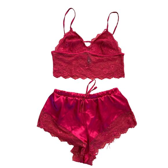 Fashion Nova - Dream Of Me Two Piece PJ Set in Red - Picture 1 of 3